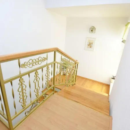 Evan Apartmán